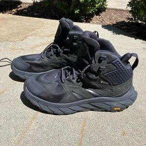 HOKA Men’s Anacapa 1 Mid GTX Black Shoes New in Box